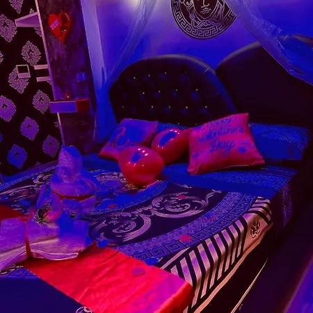Bed & Breakfast Love Suite *